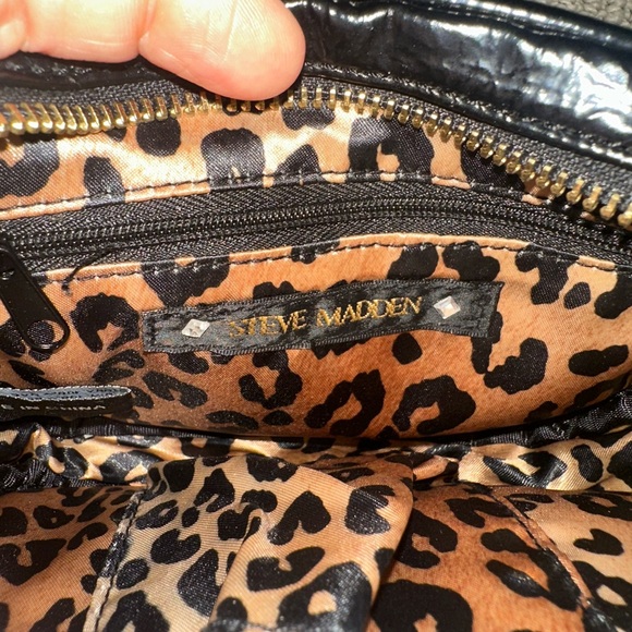 Steve Madden Leopard Haircalf Crossbody – Double Zip Front – Small Bag - Picture 9 of 11